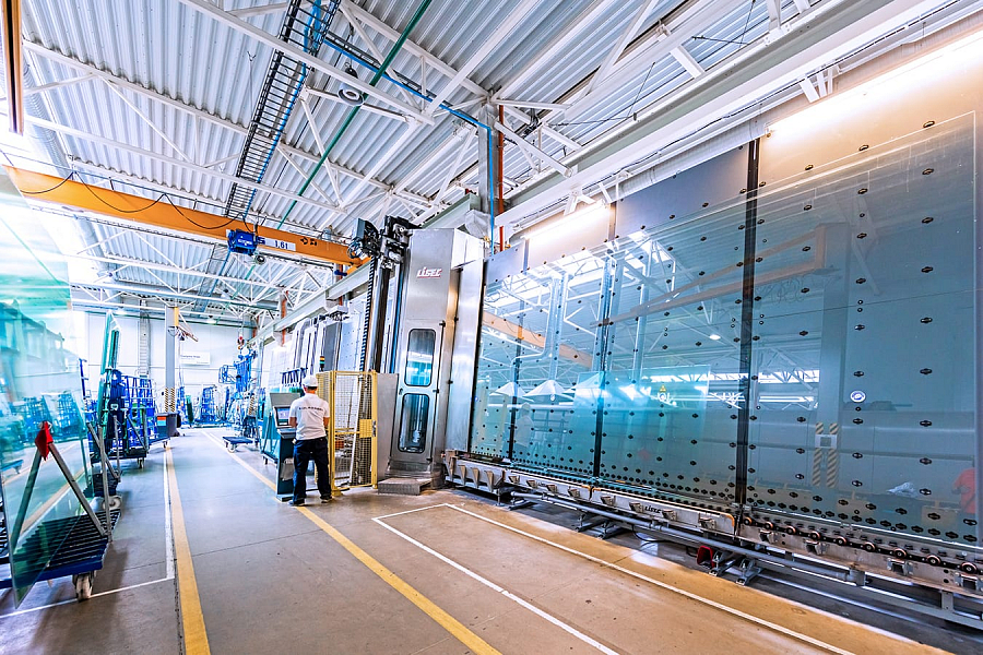 Edge treatment: grinding, polishing, bevelling Edge treatment: grinding, polishing, bevelling