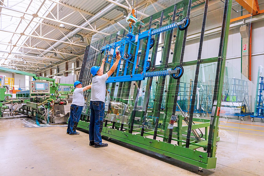 Edge treatment: grinding, polishing, bevelling Edge treatment: grinding, polishing, bevelling